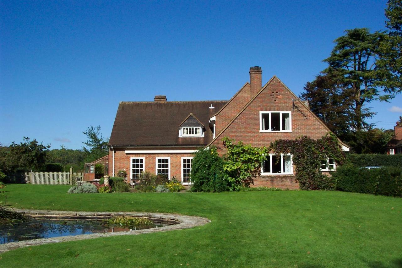 Mayertorne Cottage Aylesbury  Exterior photo